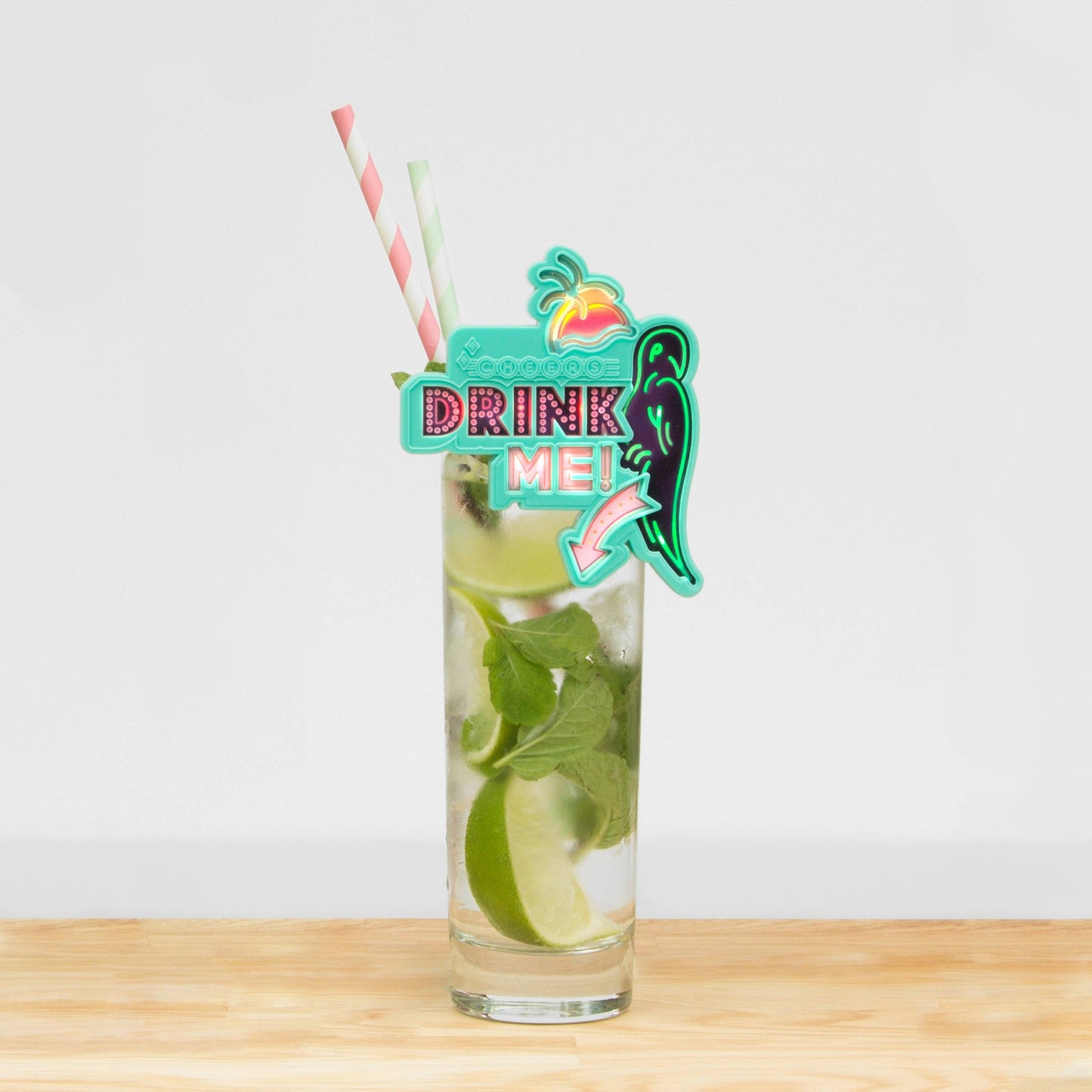 SUCK UK Flashing Drink Topper Eight3Five Inc
