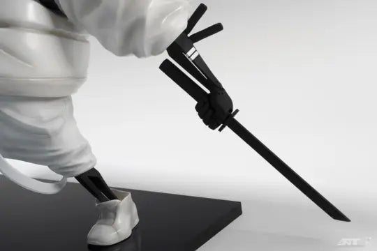 PUREARTS x Daytoner - Master 9 Eyes 1/6 Resin Collectible PureArts