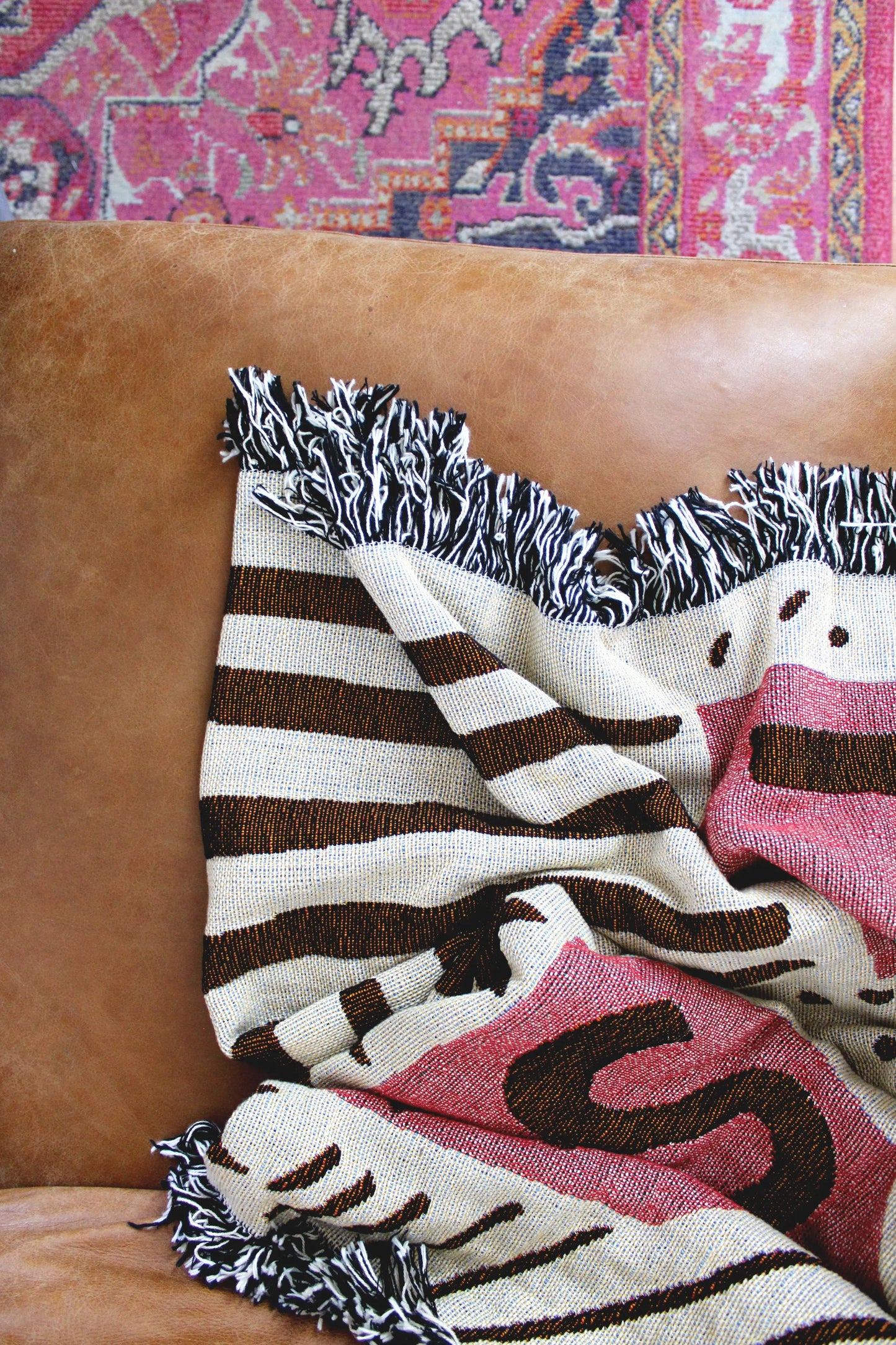 Mi Casa Es Su Casa Throw Blanket Calhoun & Co