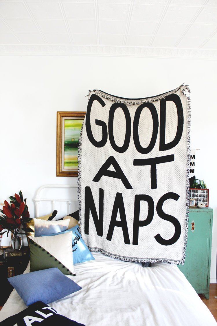 CALHOUN & CO - Good At Naps Throw Blanket Throw Calhoun & Co 