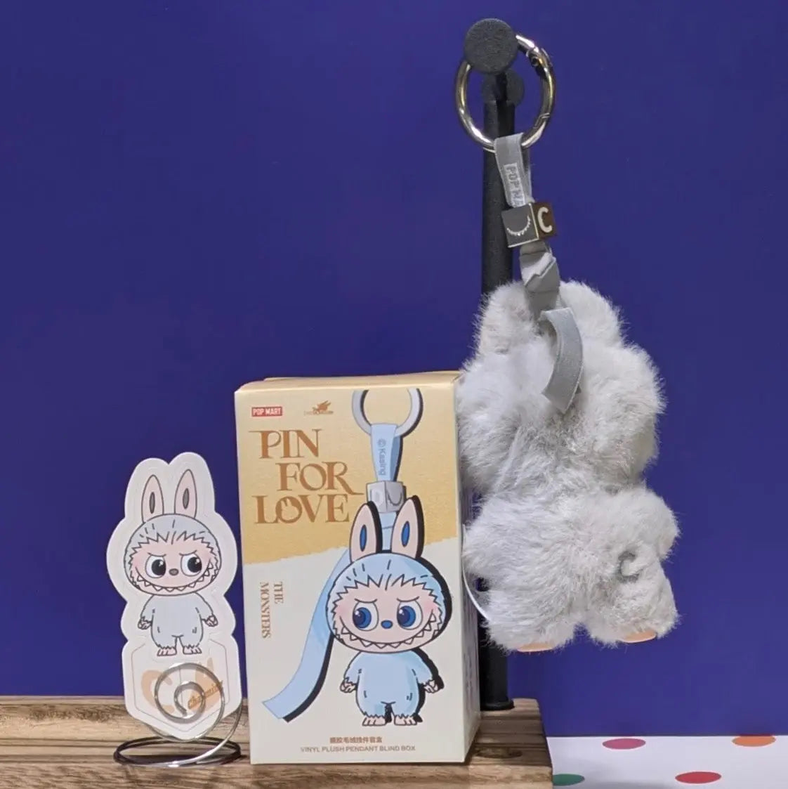 [CHOOSE YOUR LETTERS OPTION!] [IN STOCK] POPMART Labubu Pin for Love