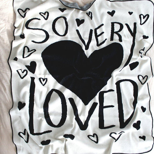 CALHOUN & CO - So Very Loved Tapestry Blanket - B&W Throw Calhoun & Co 