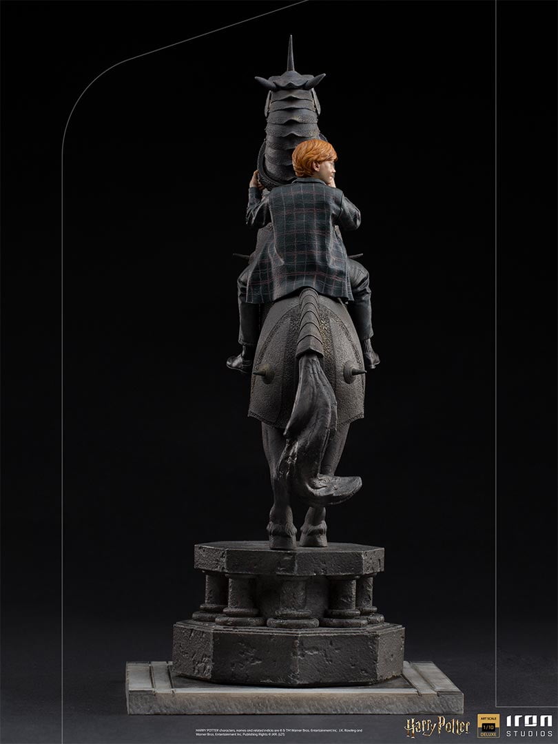 IRON STUDIOS Ron Weasley at The Wizard Chess Deluxe Art Scale 1/10 - Harry Potter Collectibles Iron Studios 