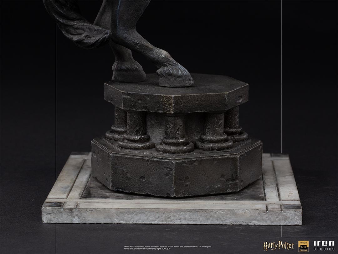 IRON STUDIOS Ron Weasley at The Wizard Chess Deluxe Art Scale 1/10 - Harry Potter Collectibles Iron Studios 